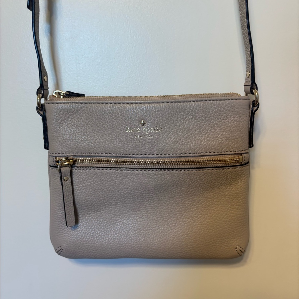 Kate Spade Cream Crossbody Bag with Adjustable Strap